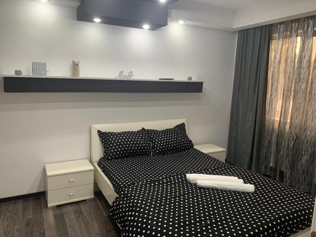 Apartament B Orizont Bacau Ngoại thất bức ảnh