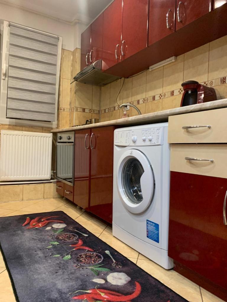 Apartament B Orizont Bacau Ngoại thất bức ảnh